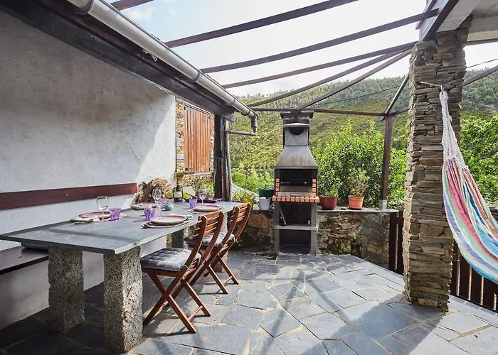 Da Paradinha: Passadicos Do Paiva - Arouca Ferienhaus *